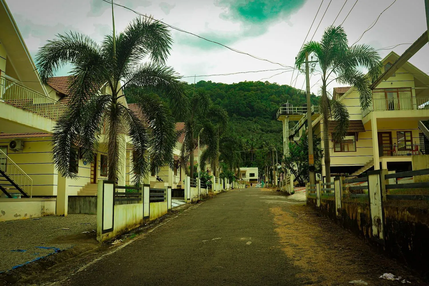 Nest Resorts Athirappilly