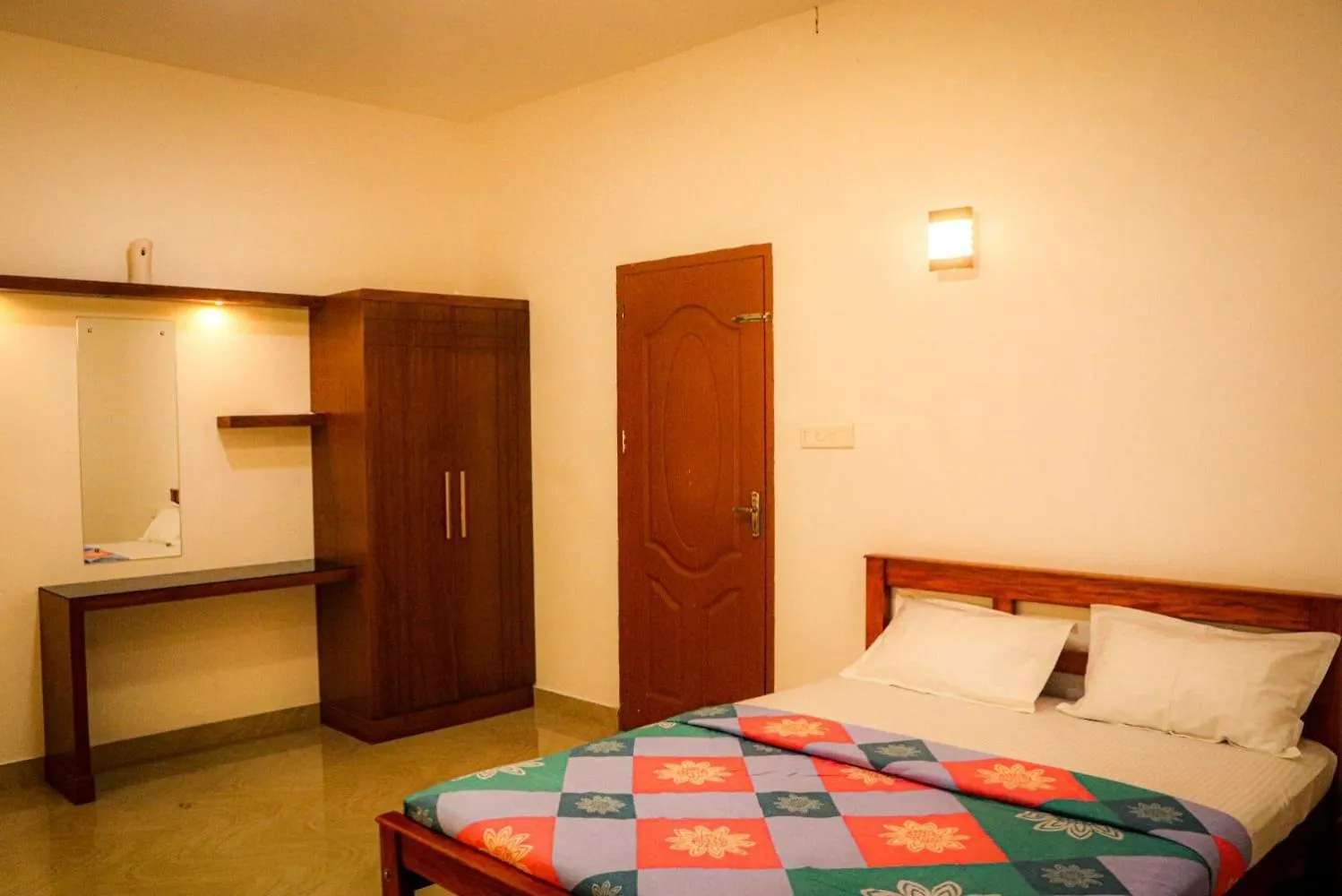 Nest Resorts Athirappilly 0*,  Ινδία